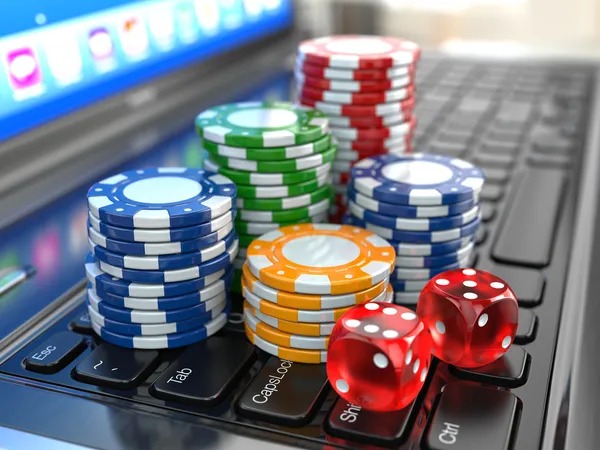 qf80 এর প্রধান গেম স্ক্রিন